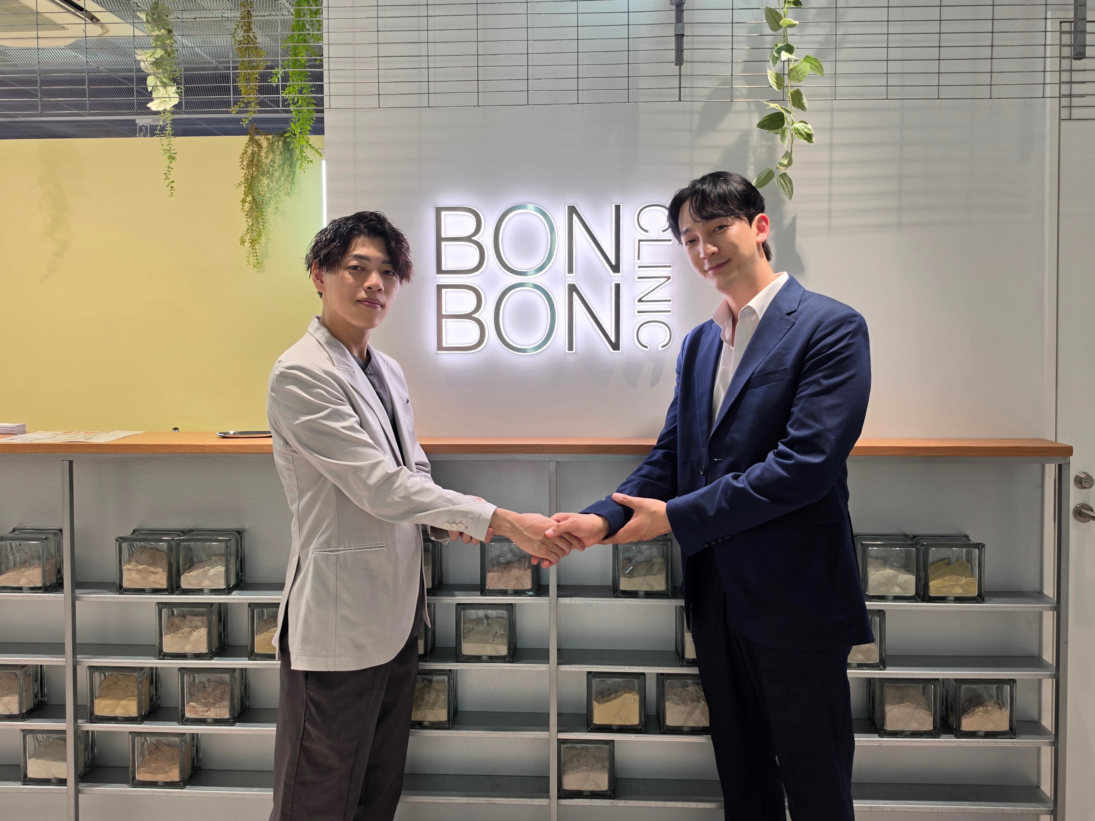 THE NEW MEDILINK and BonBon Clinic partnership signing